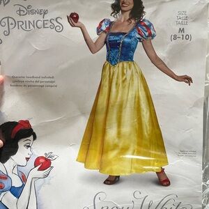 Snow White Disney costume size 8-10